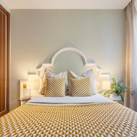 Apartamentos Suites Oficentro Malaga Ngoại thất bức ảnh