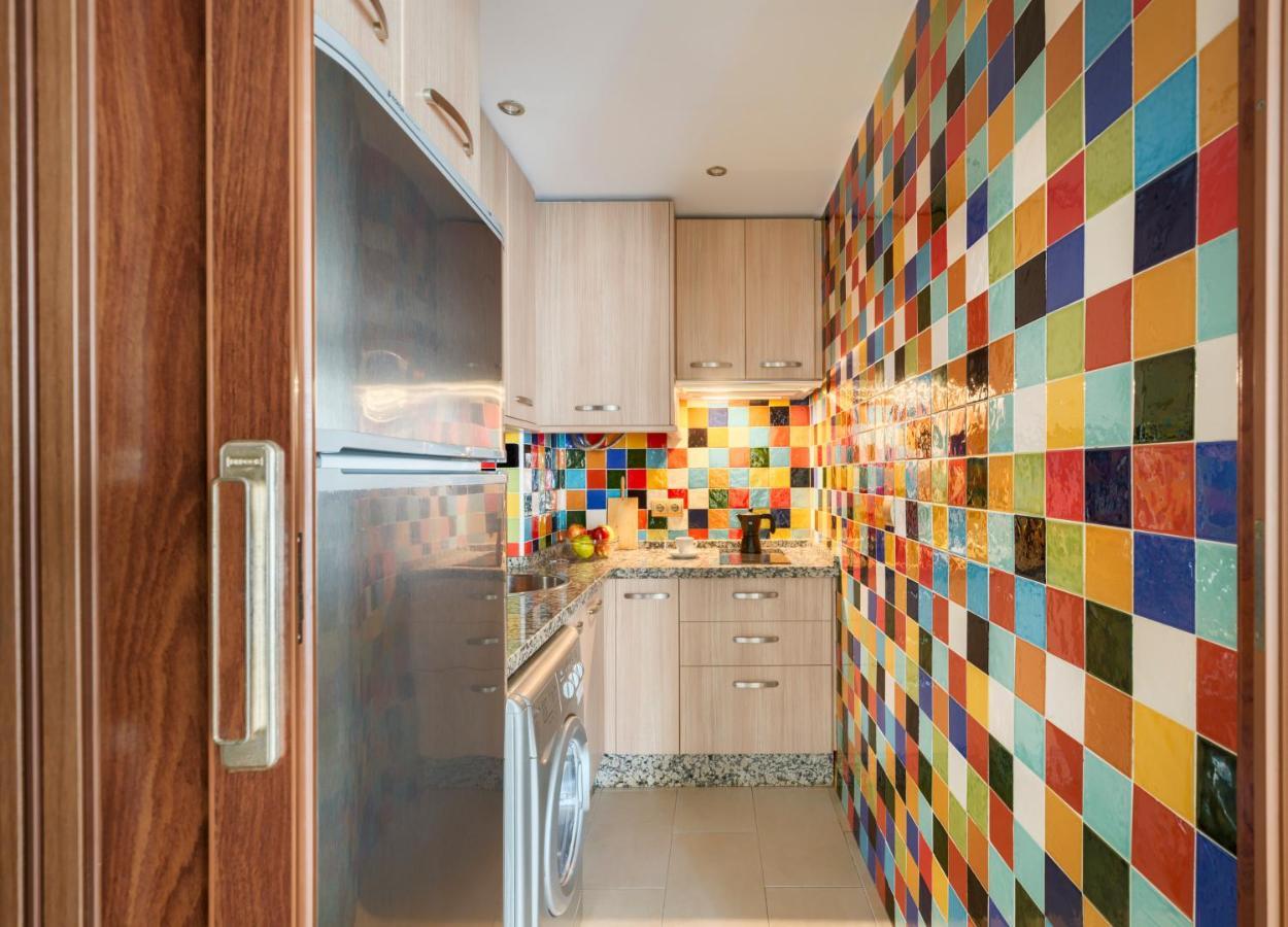 Apartamentos Suites Oficentro Malaga Ngoại thất bức ảnh