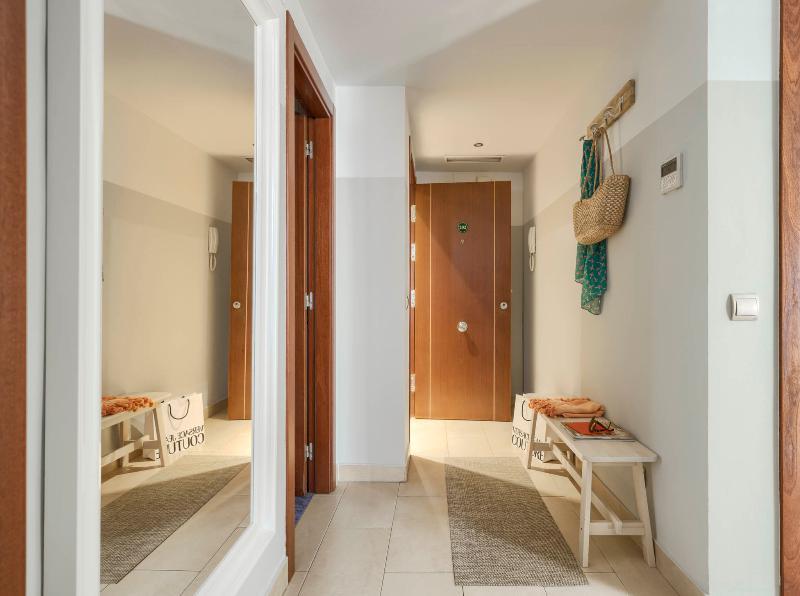 Apartamentos Suites Oficentro Malaga Ngoại thất bức ảnh